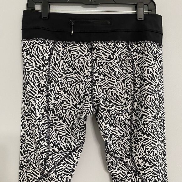 Lululemon Train Times Crop Leggings Women Size 10 - Picture 6 of 9